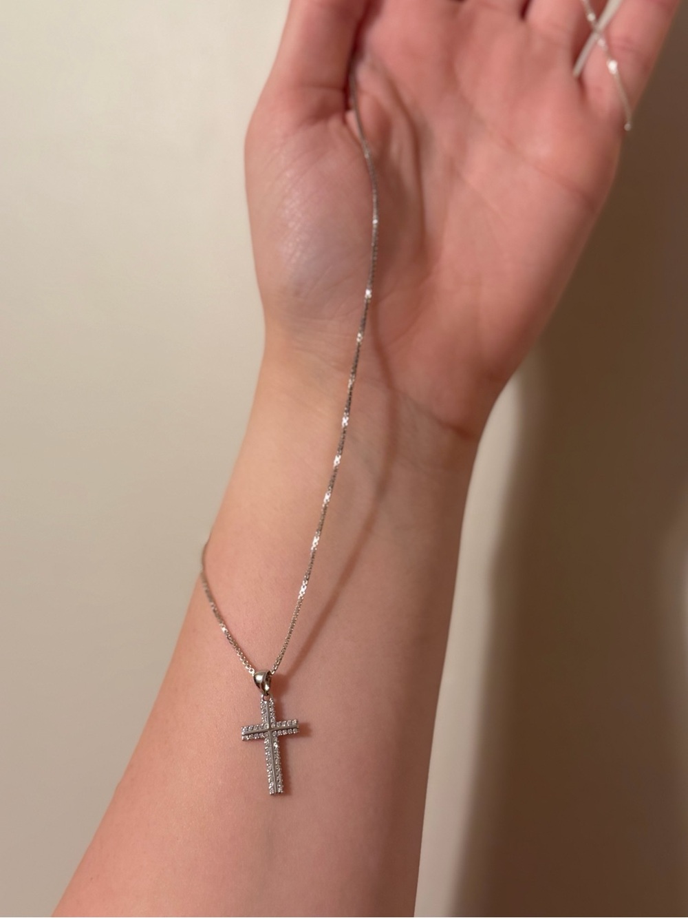 925 Italy Sterling Silver Clear Stone Cross Pendant Necklace